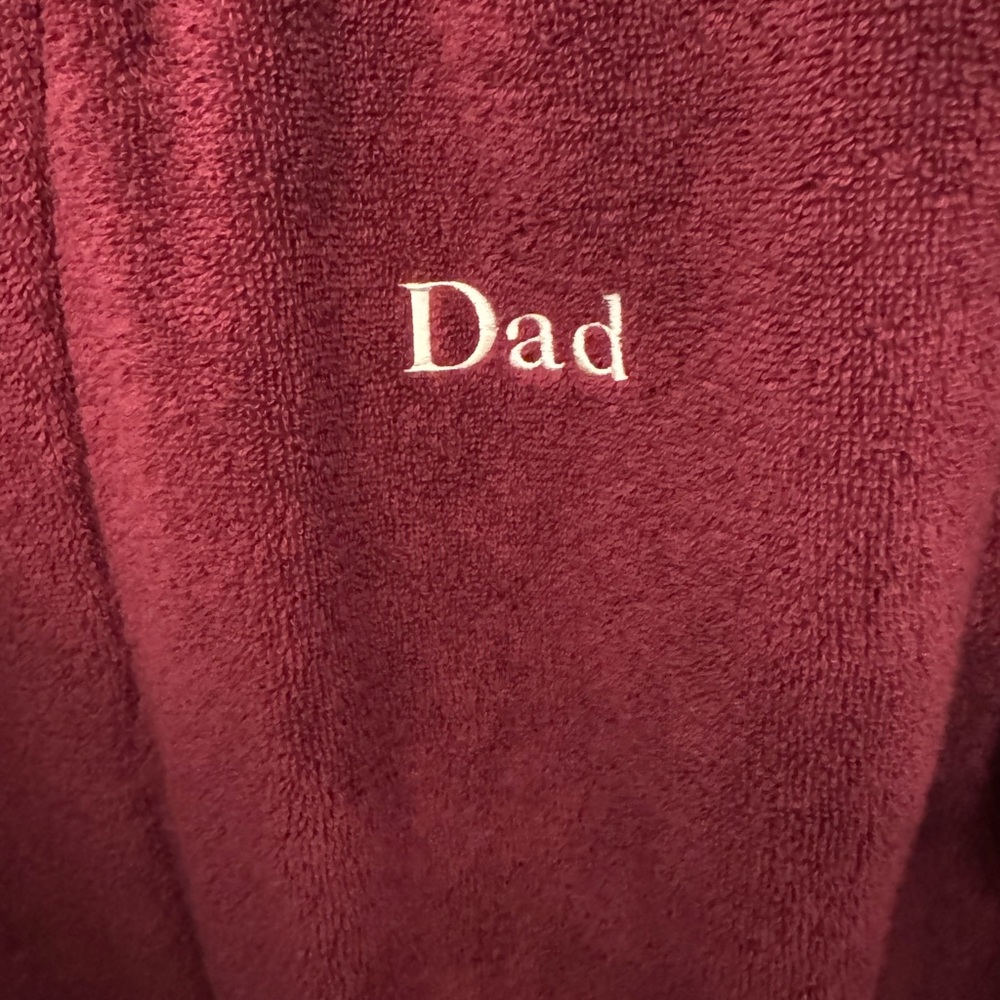 NWT “DAD” Embroidered Lands' End Men's Robe